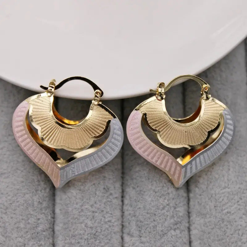 Classic Earring with Timeless Appeal