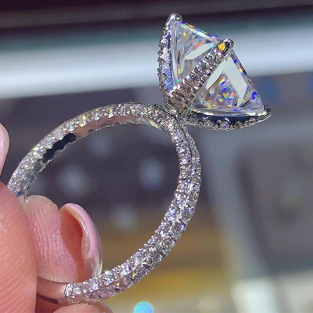 Stunning Ring for Daily Wear