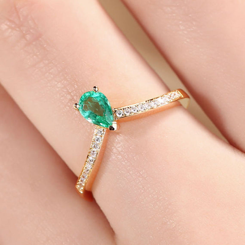 Beautiful Gold Ring with Unique Style