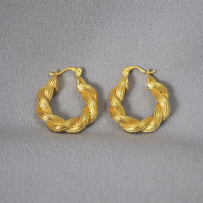 Elegant Earring for Every Occasion