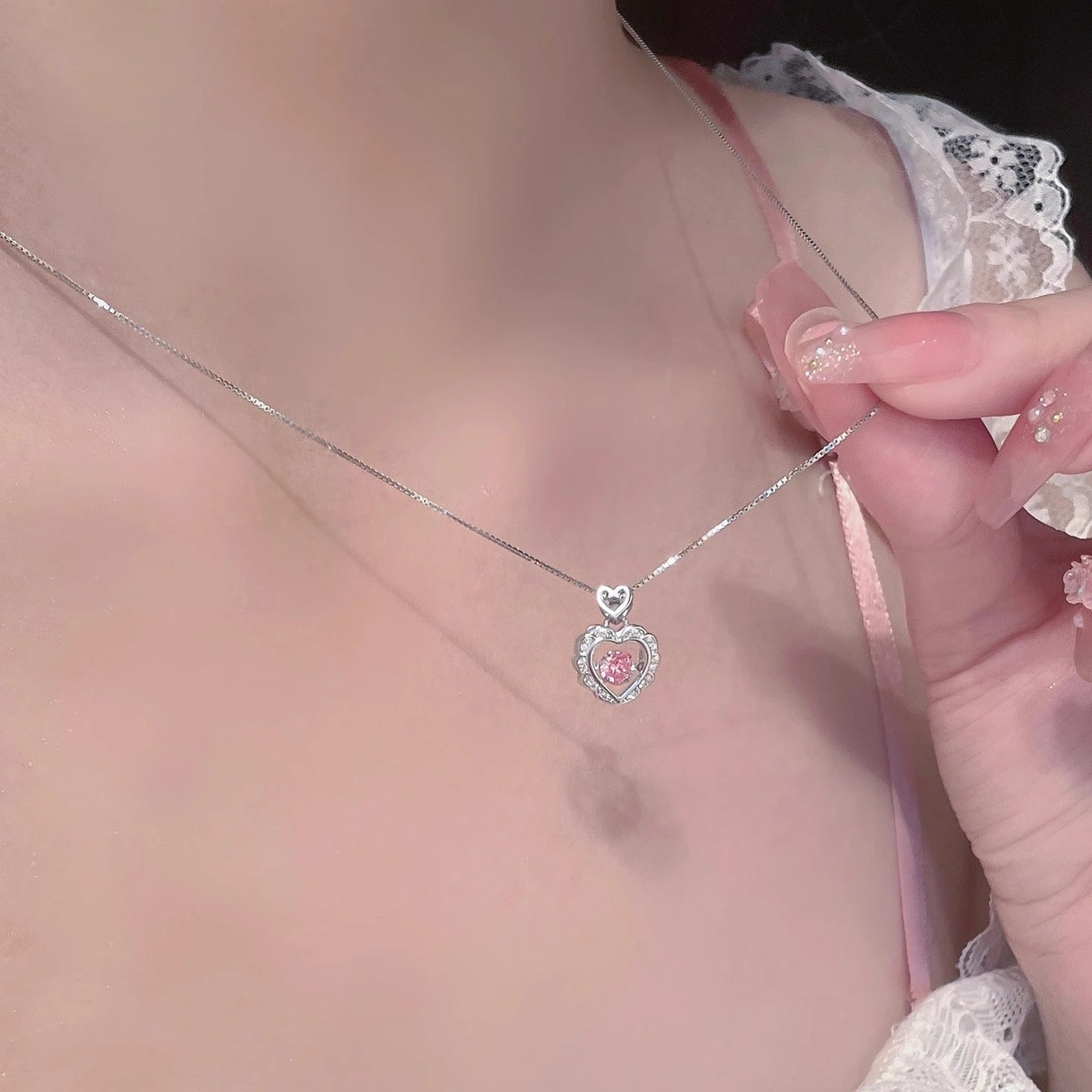 Stunning Necklace for Daily Wear