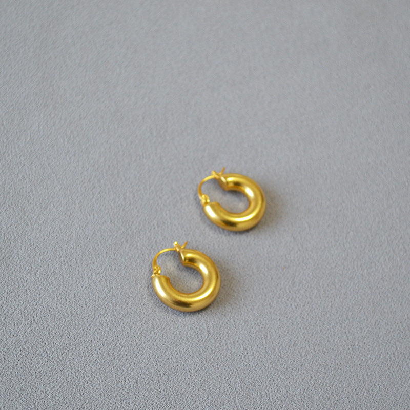 Stunning Gold Earring for Daily Wear