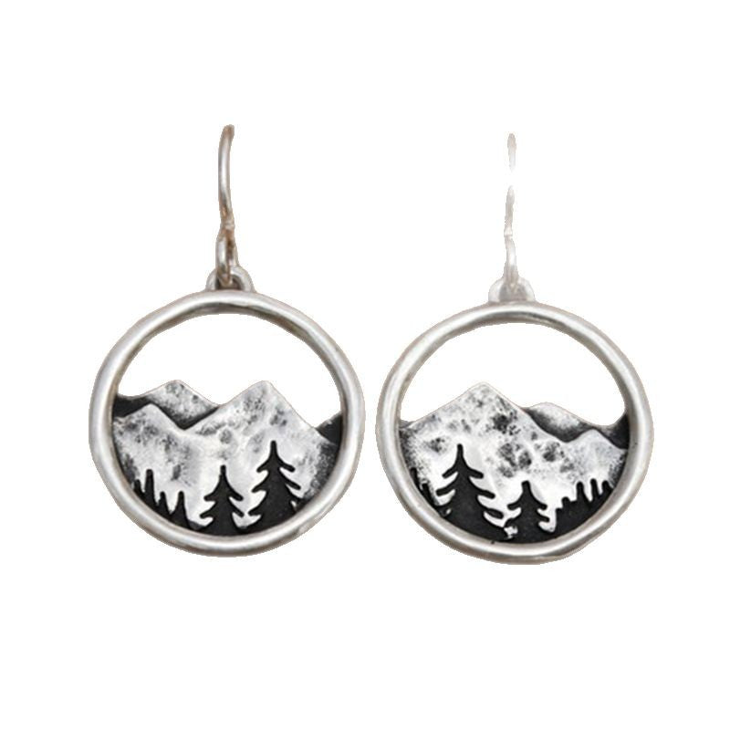 Romantic Silver Earring for Special Moments