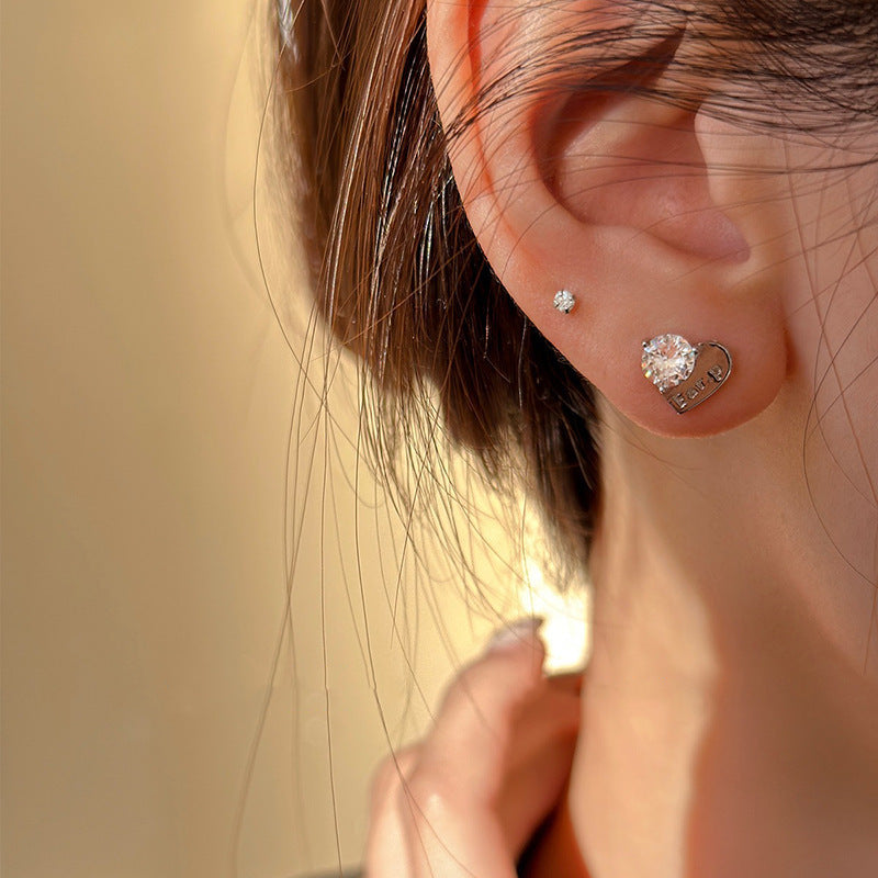 Charming Earring for Any Occasion