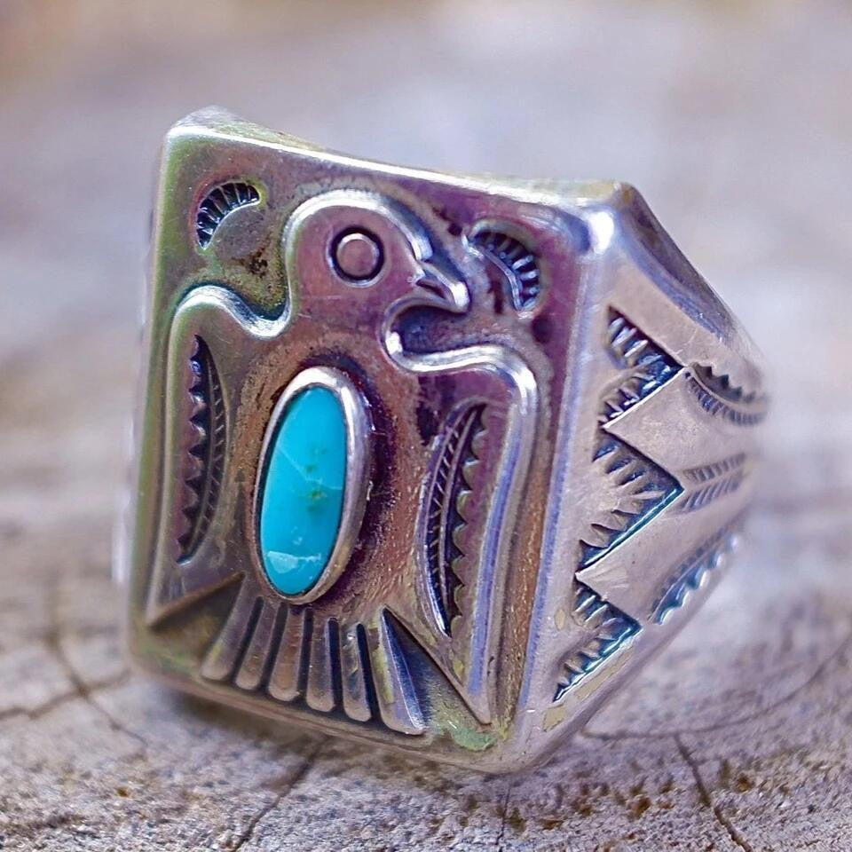 Classic Ring with Timeless Appeal