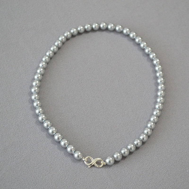 Beautiful Pearl Necklace with Unique Style