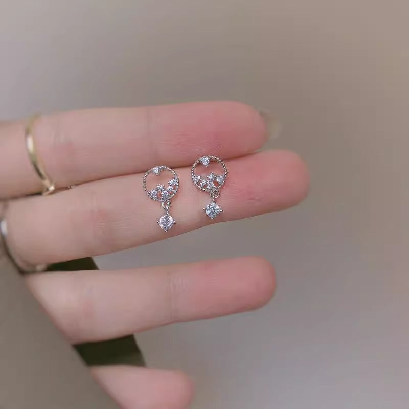 Classic Earring with Timeless Appeal