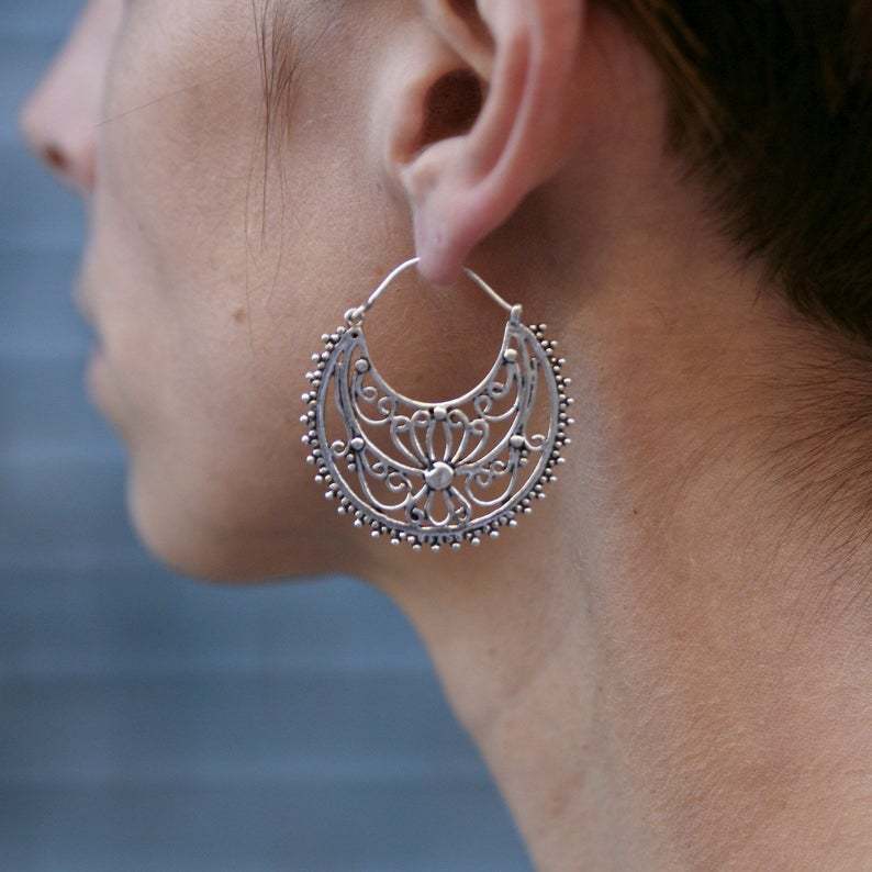 Vintage Handmade Earring