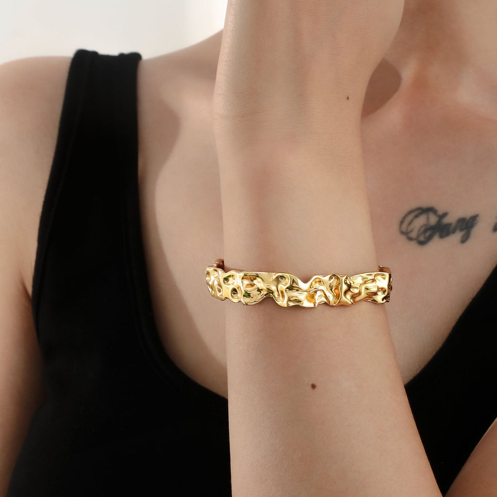 Beautiful Piece with Unique Style