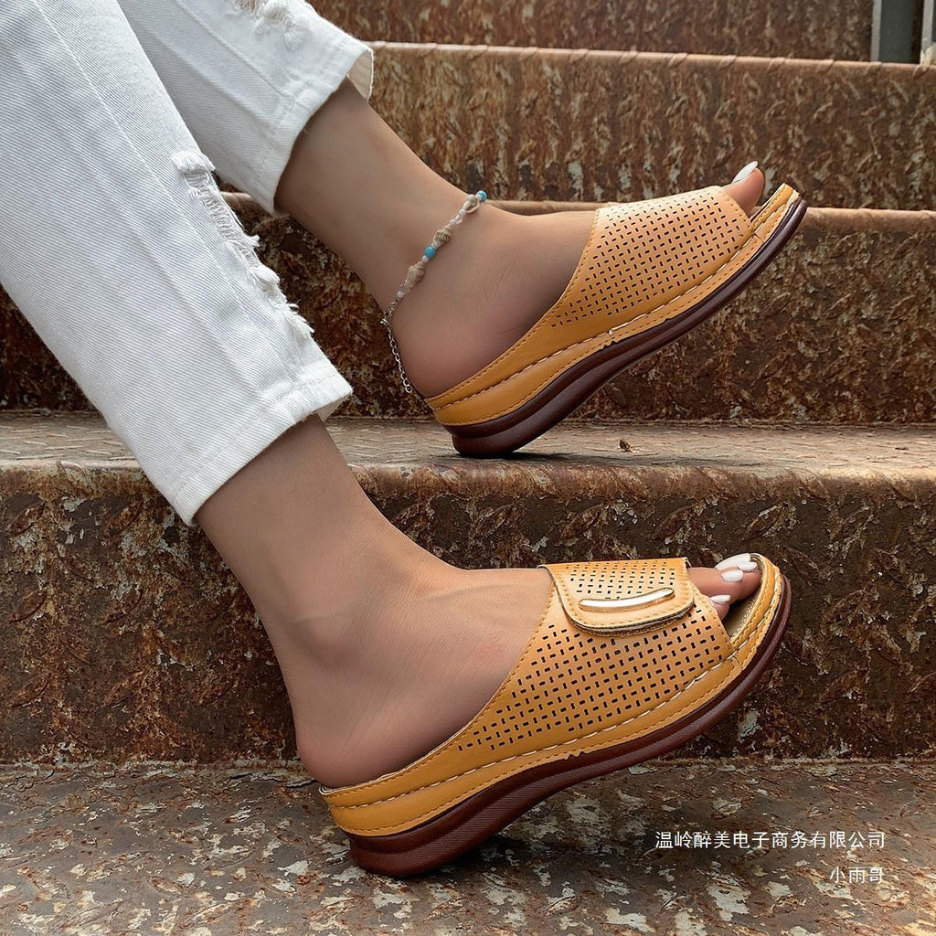 Graceful Orthopedic Sandals for Modern Look