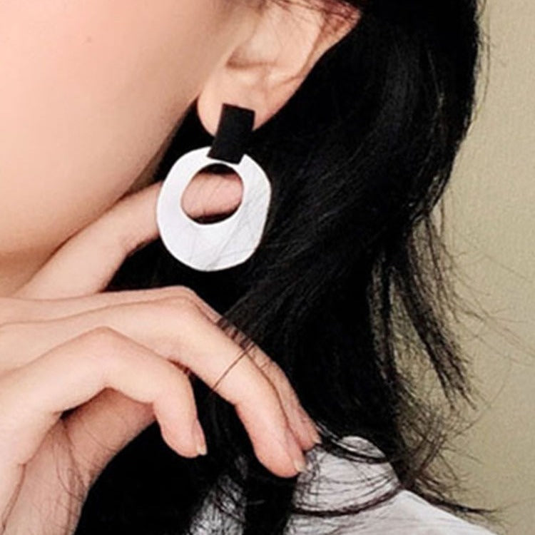Elegant Earring for Every Occasion