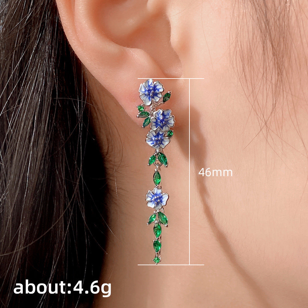 Classic Earring with Timeless Appeal