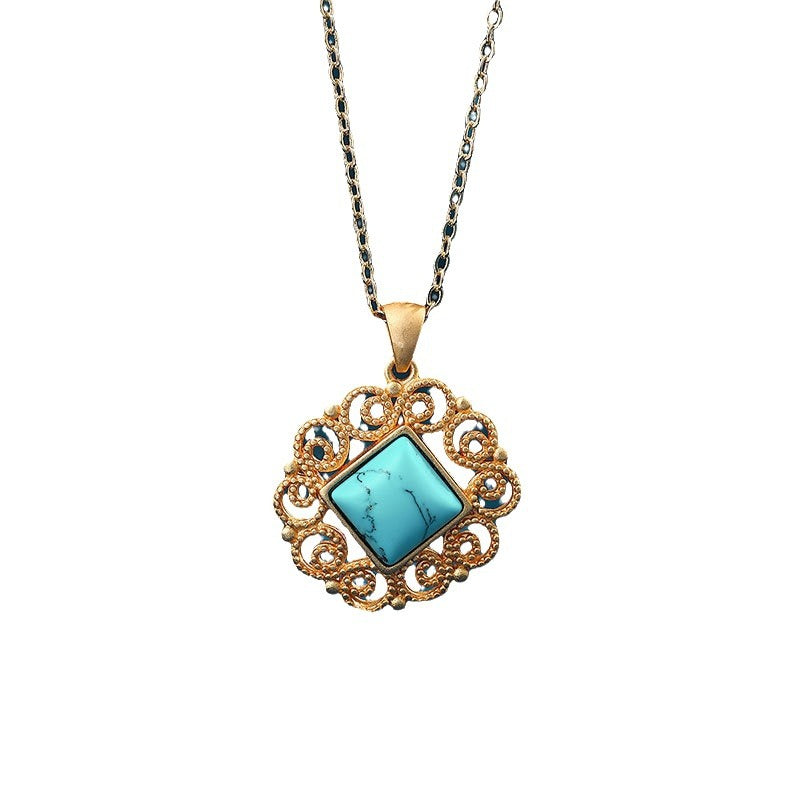 Elegant Gold Necklace for Every Occasion