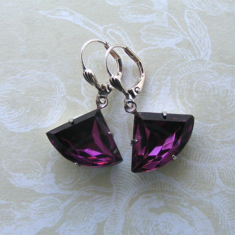 Charming Earring for Any Occasion