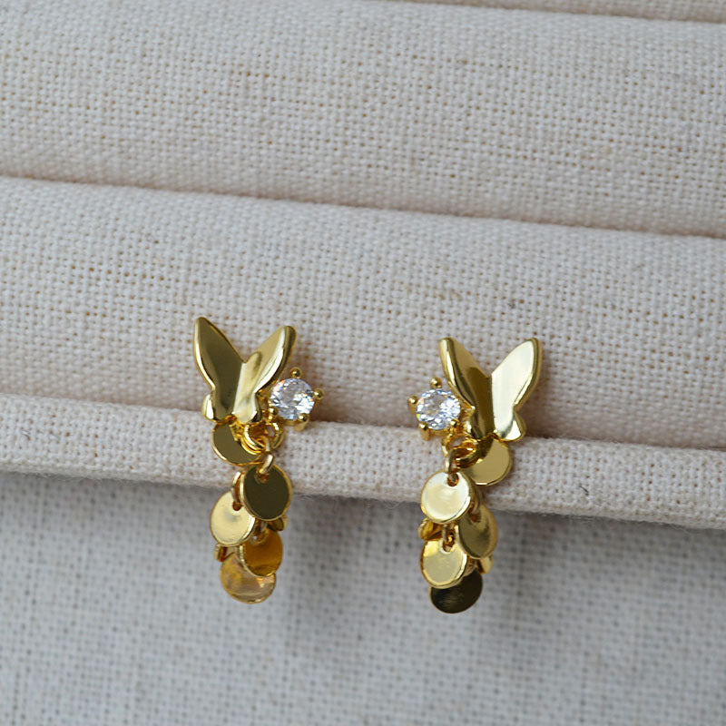 Elegant Silver Earring for Every Occasion