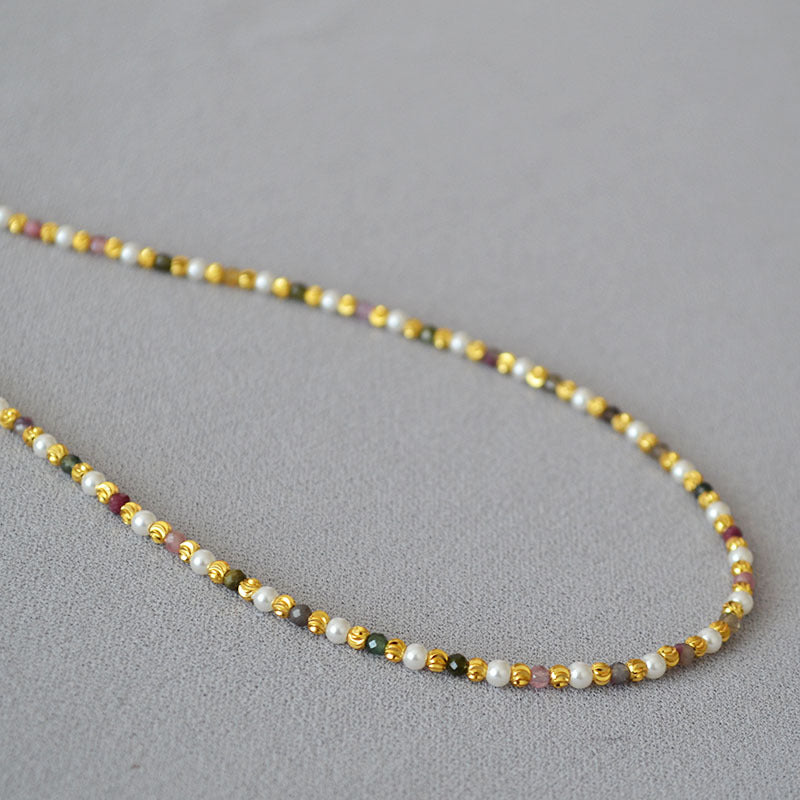 Classic Pearl Necklace with Timeless Appeal