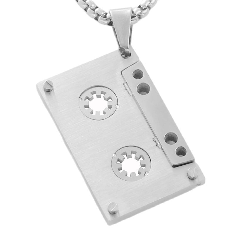 Elegant Pendant for Every Occasion