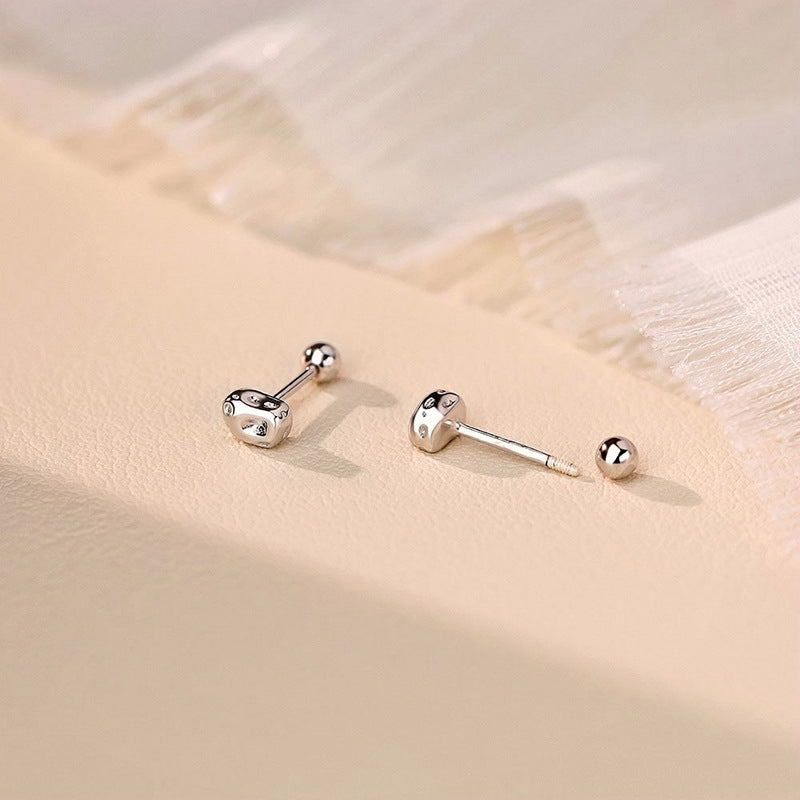 Charming Piece for Any Occasion
