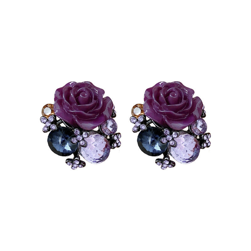 Charming Earring for Any Occasion