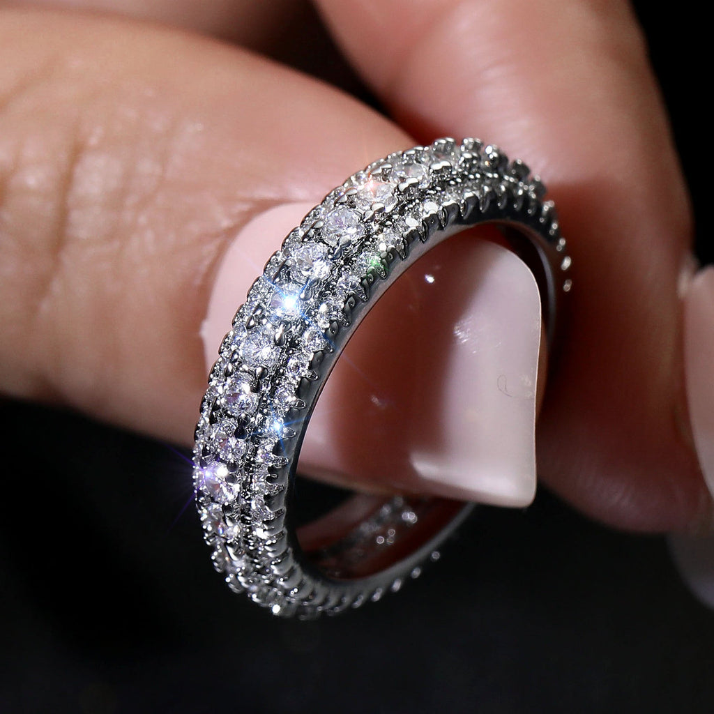 Charming Piece for Any Occasion