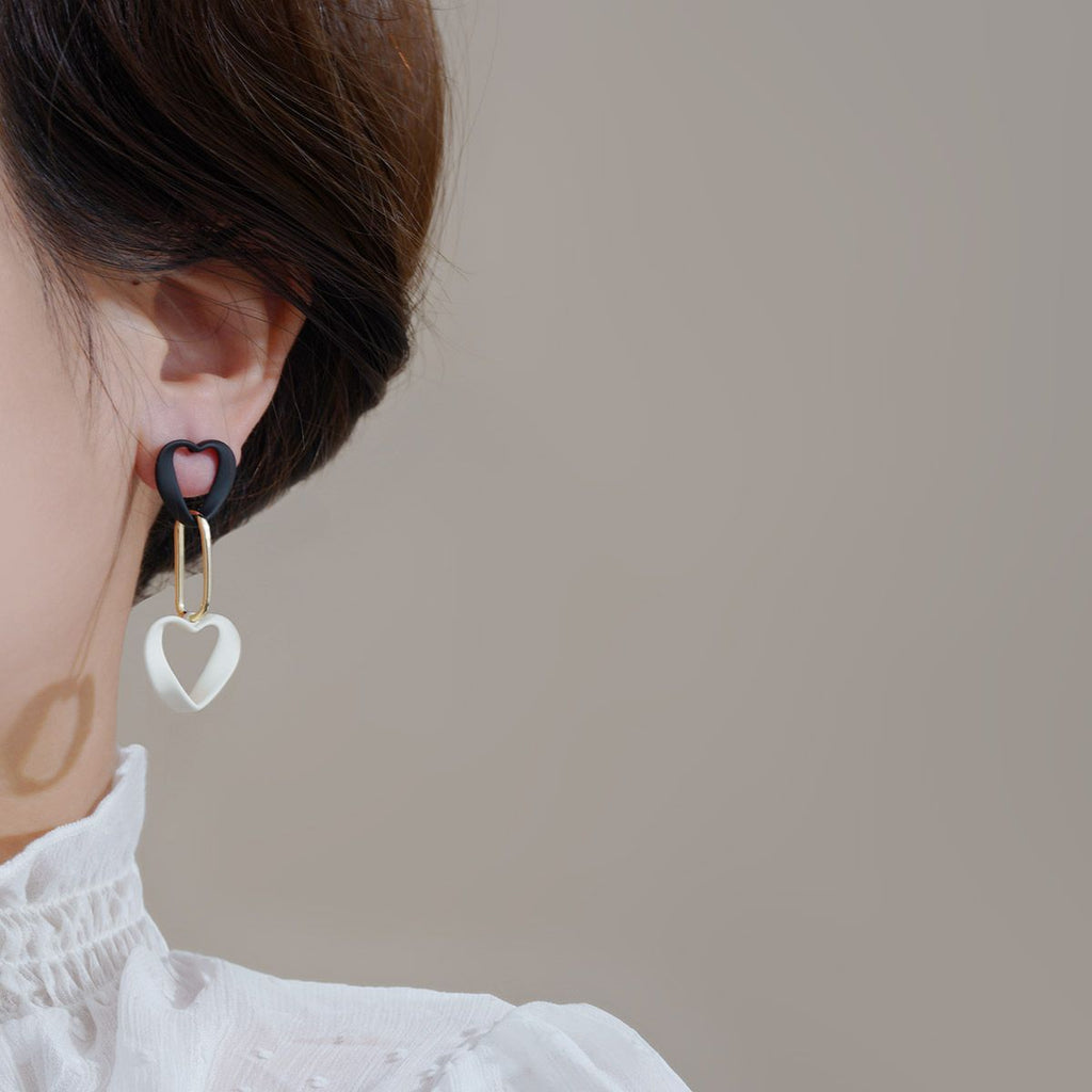 Classic Earring with Timeless Appeal