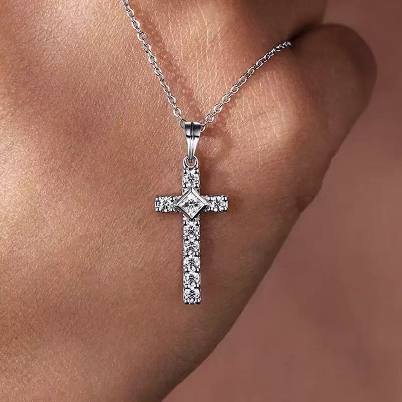 Stunning Necklace for Daily Wear