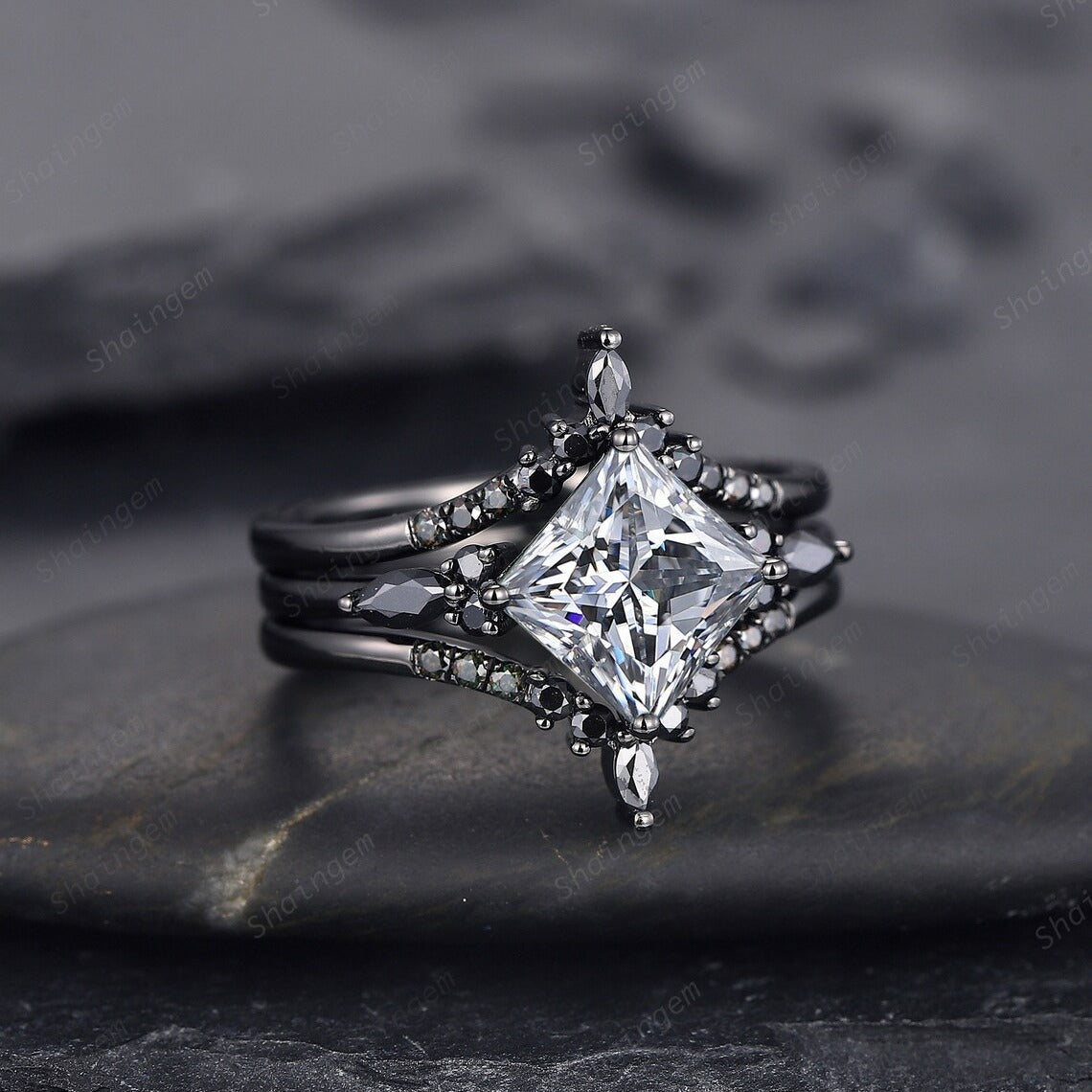 Charming Ring for Any Occasion
