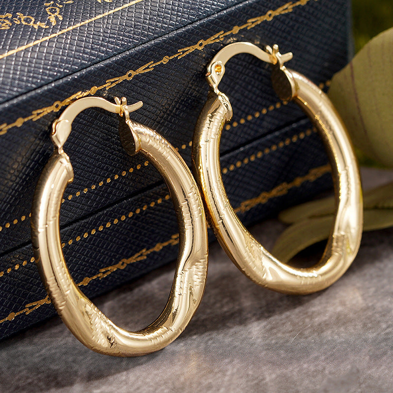 Charming Piece for Any Occasion