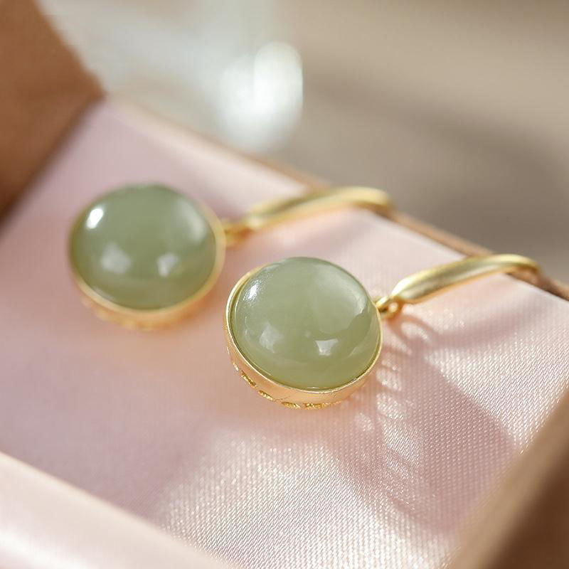 Classic Silver Earring with Timeless Appeal