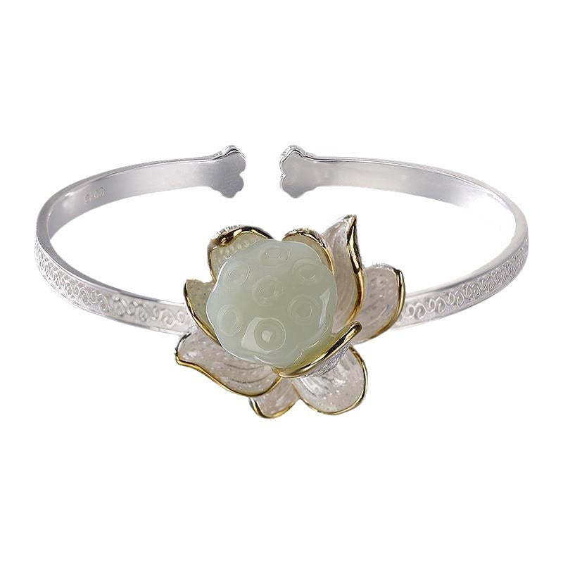 Stunning Gold Bracelet for Daily Wear