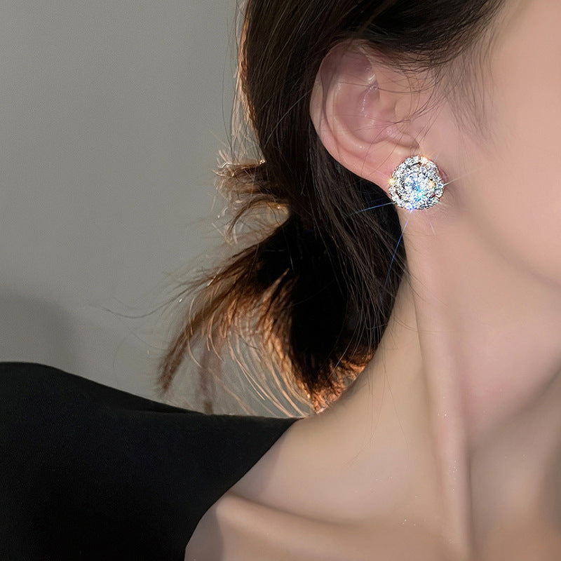 Stunning Earring for Daily Wear