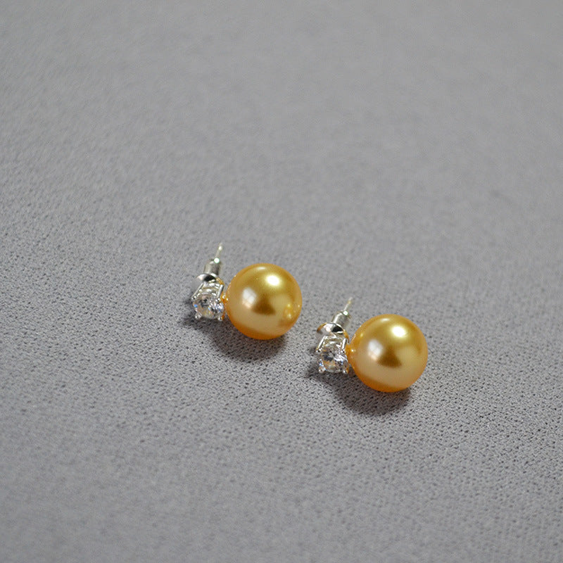 Romantic Silver Earring for Special Moments