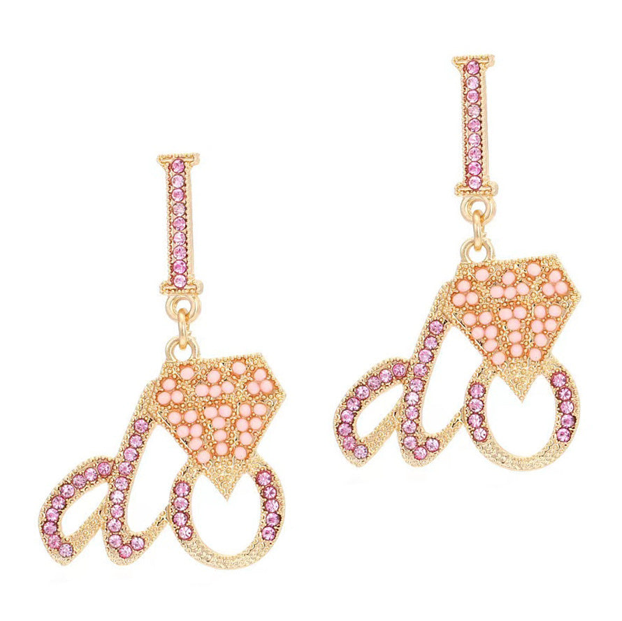 Charming Earring for Any Occasion