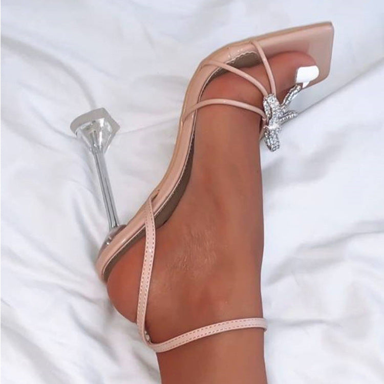Graceful Orthopedic Sandals for Modern Look
