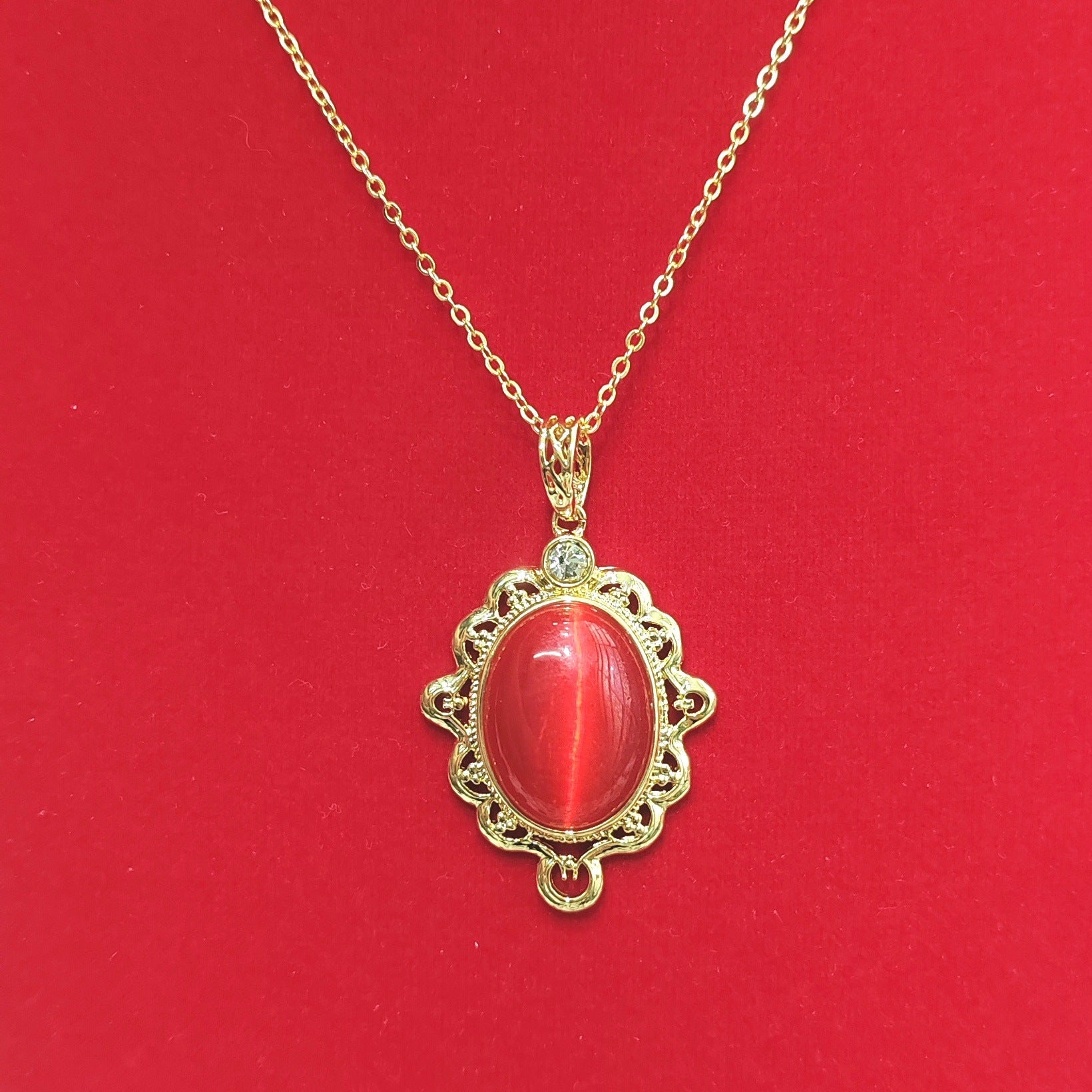 Romantic Necklace for Special Moments