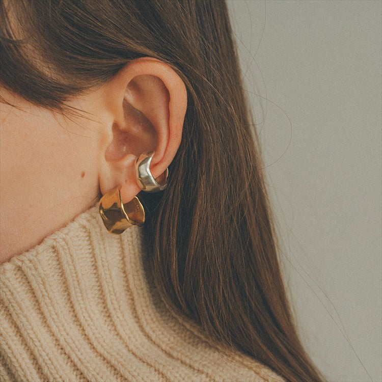Elegant Gold Earring for Every Occasion
