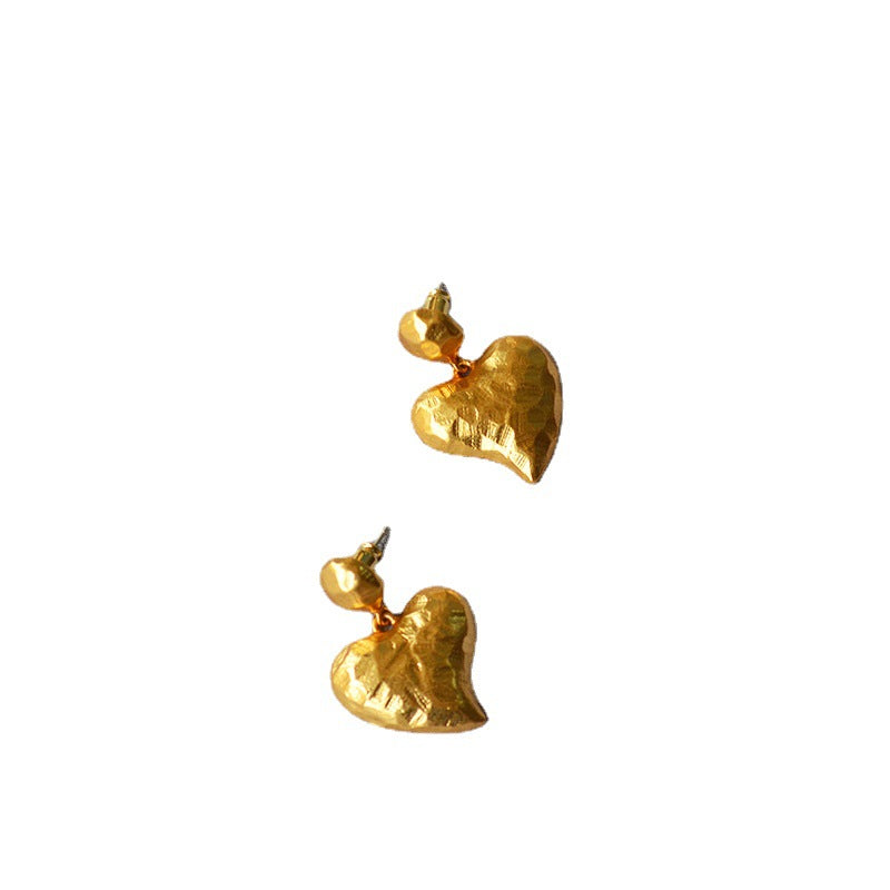 Elegant Gold Earring for Every Occasion