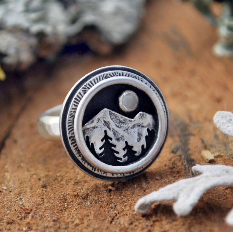 Classic Set with Timeless Appeal