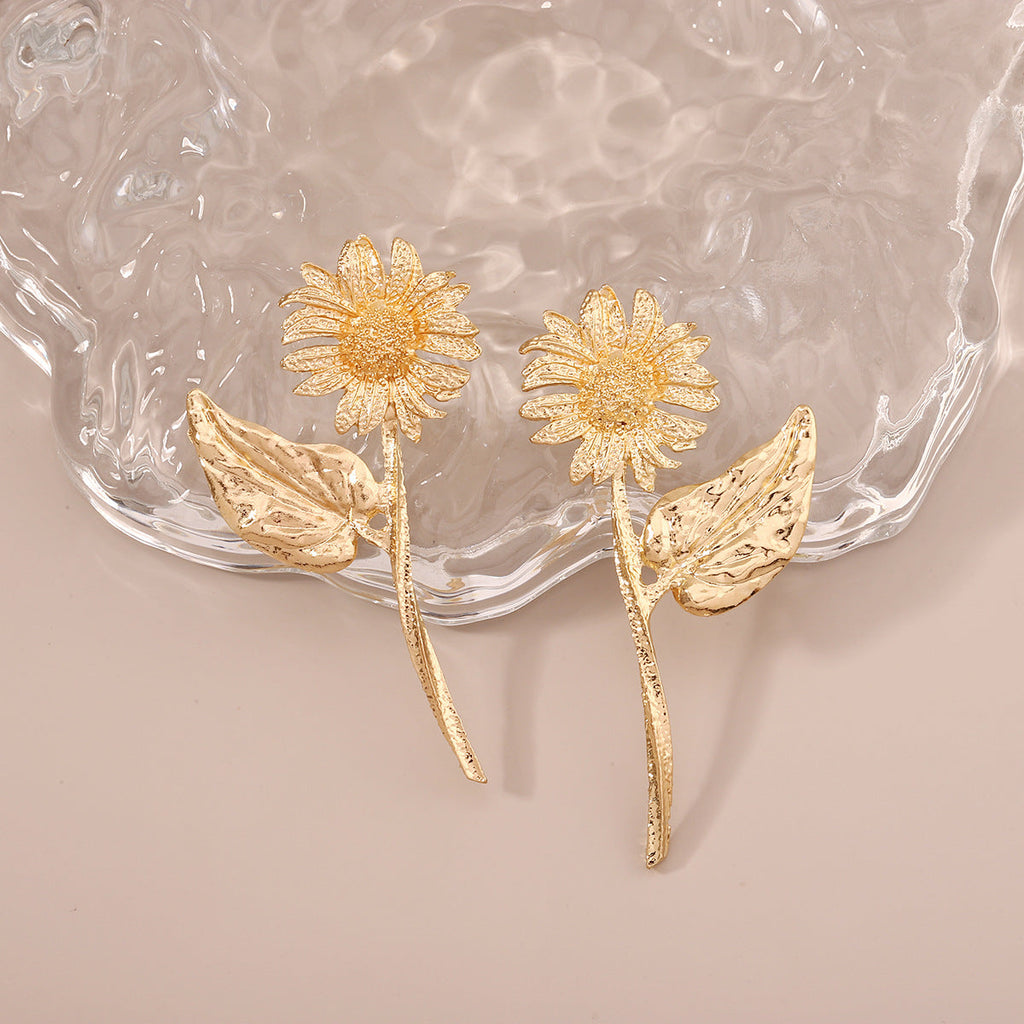 Elegant Earring for Every Occasion