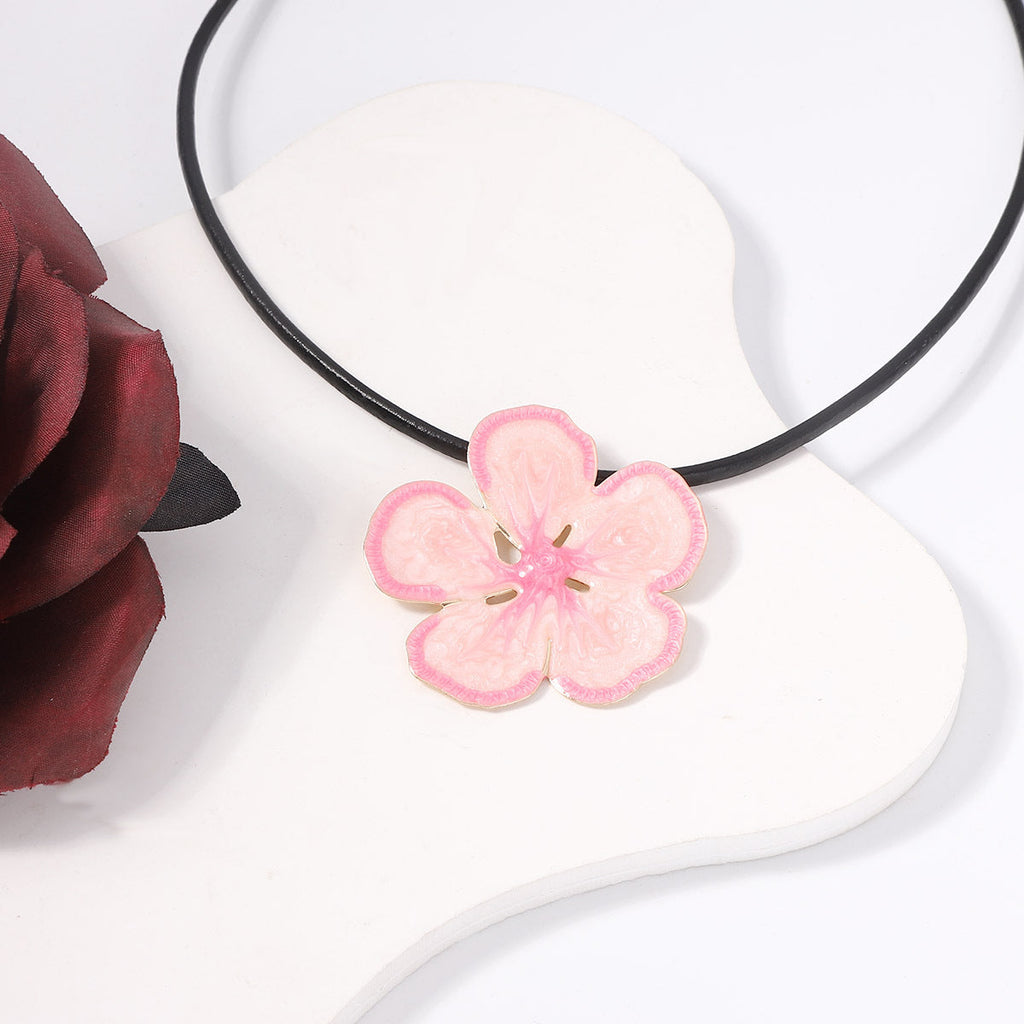 Charming Pendant for Any Occasion
