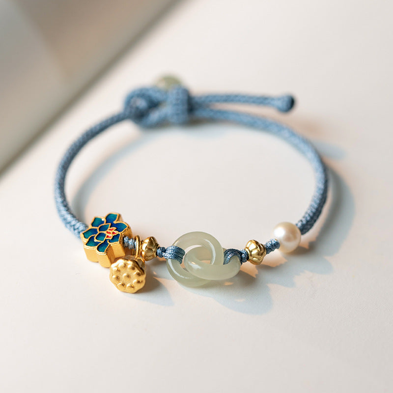 Romantic Pearl Bracelet for Special Moments