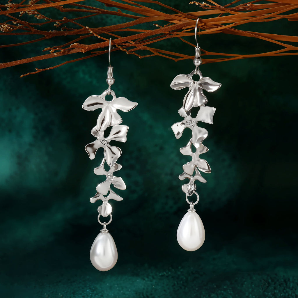 Classic Pearl Earring with Timeless Appeal