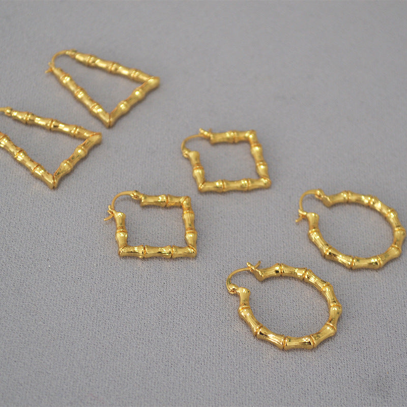 Beautiful Gold Earring with Unique Style