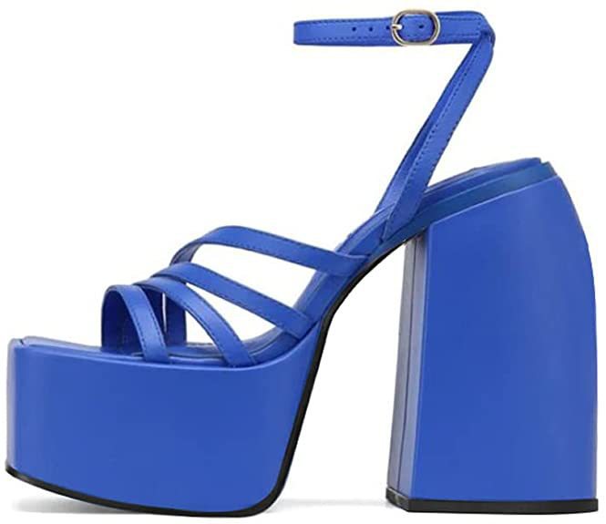 Chic Orthopedic Sandals with Unique Design