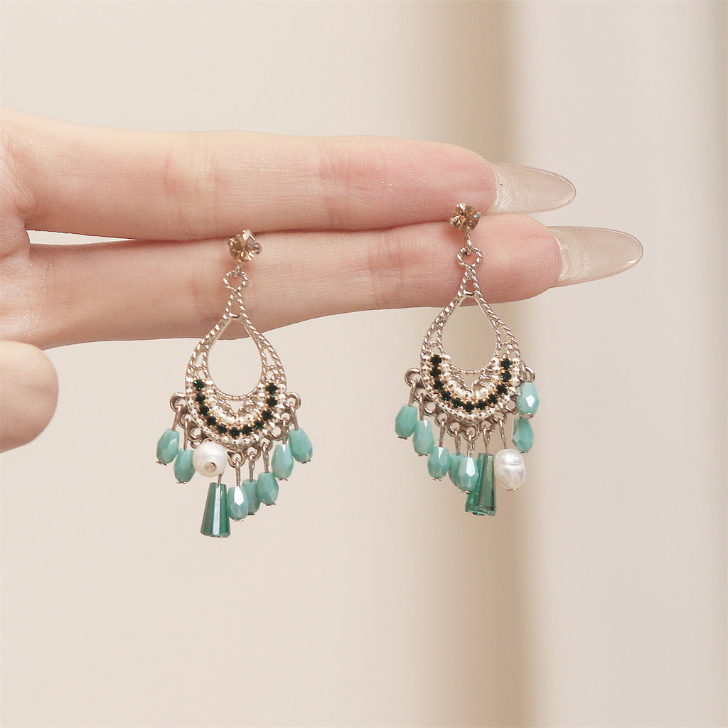 Charming Earring for Any Occasion