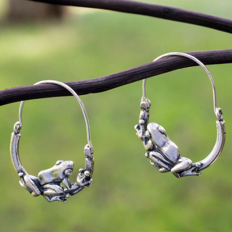Classic Earring with Timeless Appeal