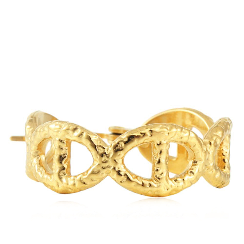 Beautiful Gold Earring with Unique Style