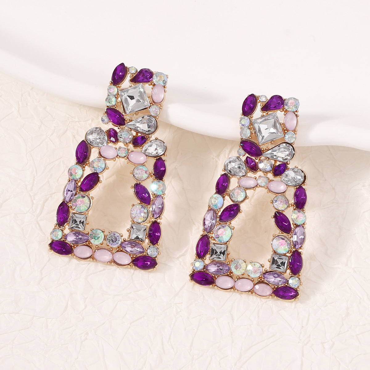 Elegant Earring for Every Occasion