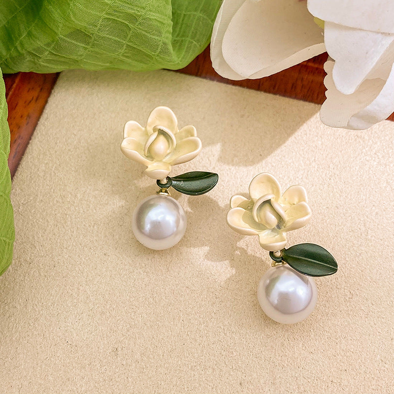 Vintage Handmade Pearl Earring