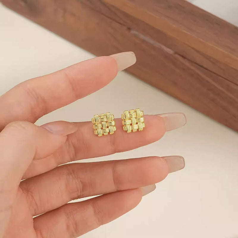 Beautiful Earring with Unique Style